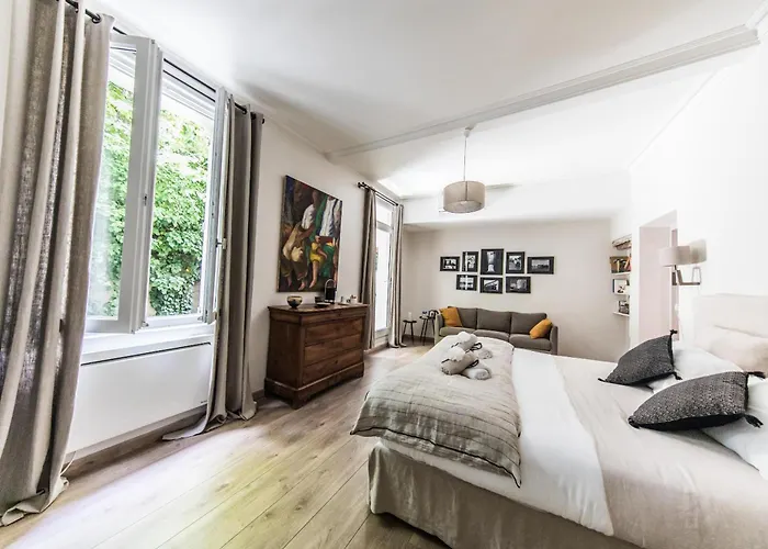 Boutique Hotel - La Demoiselle